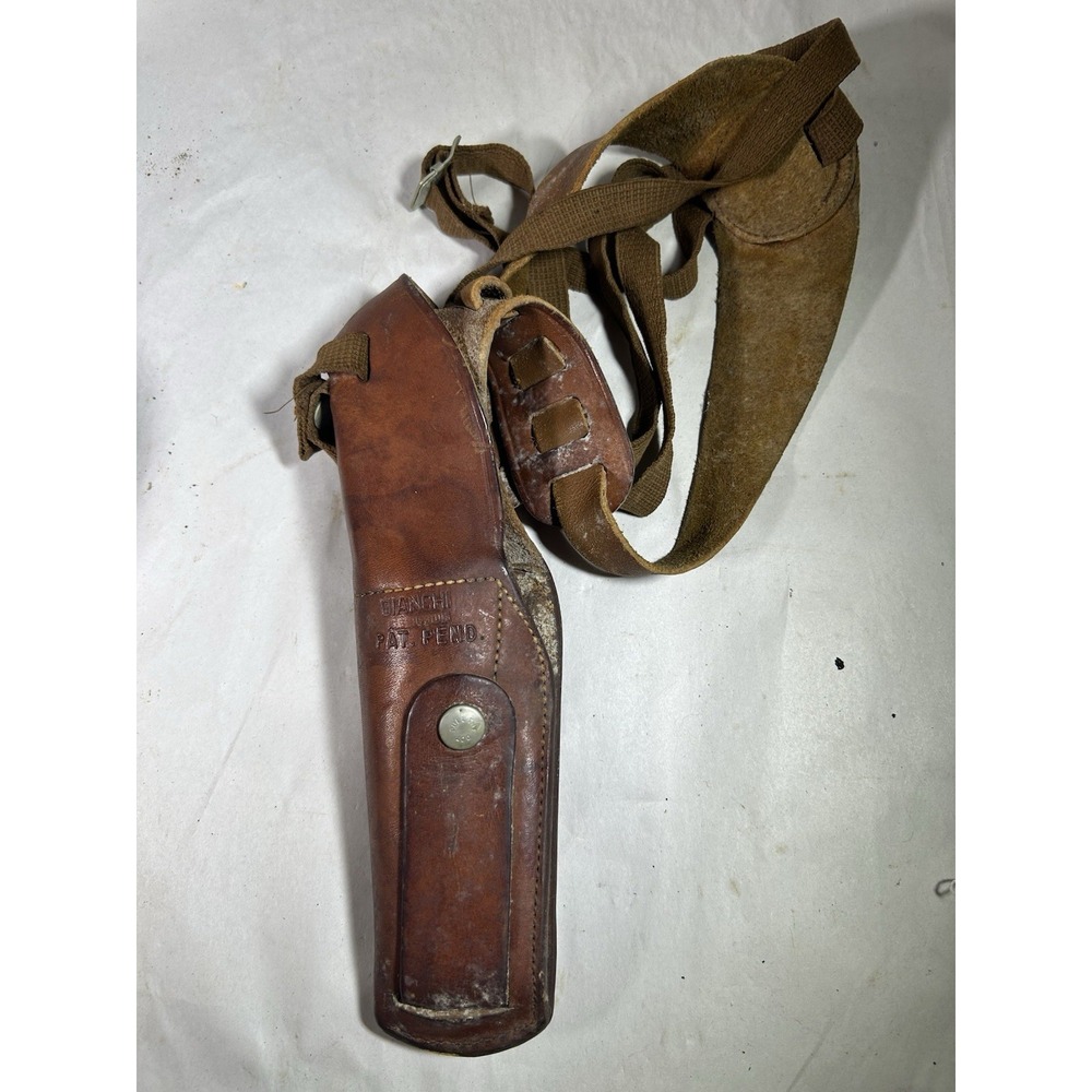 Vintage Bianchi Medium Leather Gun Pistol Holster Shoulder Belt Strap Hunt Fish